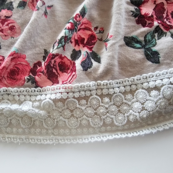 Pinkblush Maternity Robe - Picture 4 of 4